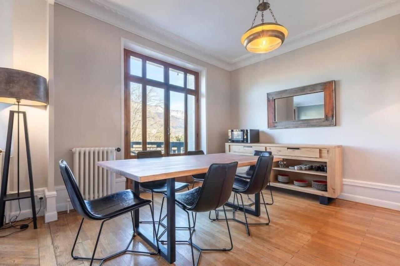 The Red Heart Of Annecy - Beautiful Apartment For 4 People Экстерьер фото